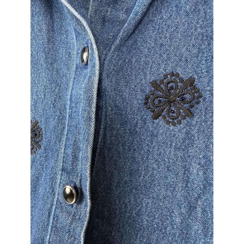 Blassport Denim Shirt Womens Medium Blue Embroidered Velvet Collar Beaded Cotton - Picture 8 of 9